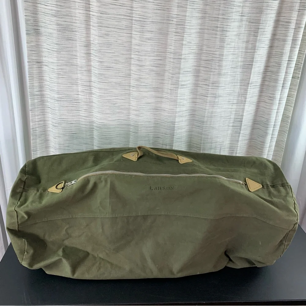 Green Olive Drab Zippered Canvas Duffle Bag.